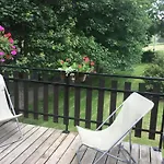 Rose Of Tralee, Domaine De Canard Bed & Breakfast Saint-Romain-Lachalm